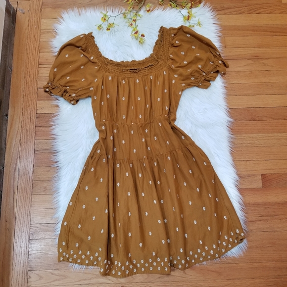 Old Navy Dresses & Skirts - OLD NAVY Boho Off Shoulder Dress Color Ocher SIZE L TALL.
